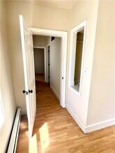 887 Branch Ave-Unit -2 in Providence, RI - Building Photo - Building Photo