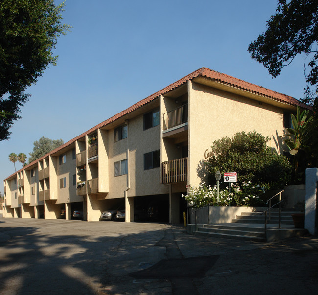 Casa De General Apartments in South Pasadena, CA - Foto de edificio - Building Photo