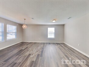 3266 Hidden Meadows Ct in Green Cove Springs, FL - Building Photo - Building Photo