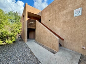 3528 Tyson Pl NE in Albuquerque, NM - Building Photo