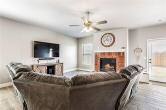 2041 Tallgrass Ter in Centerton, AR - Building Photo - Building Photo