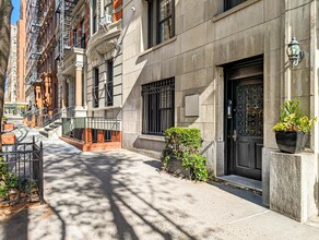 157 East 81st Street in New York, NY - Building Photo - Building Photo