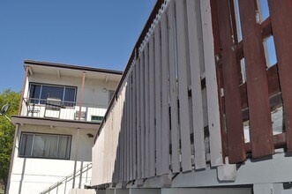 Star Brite Apartments in Reno, NV - Foto de edificio - Building Photo