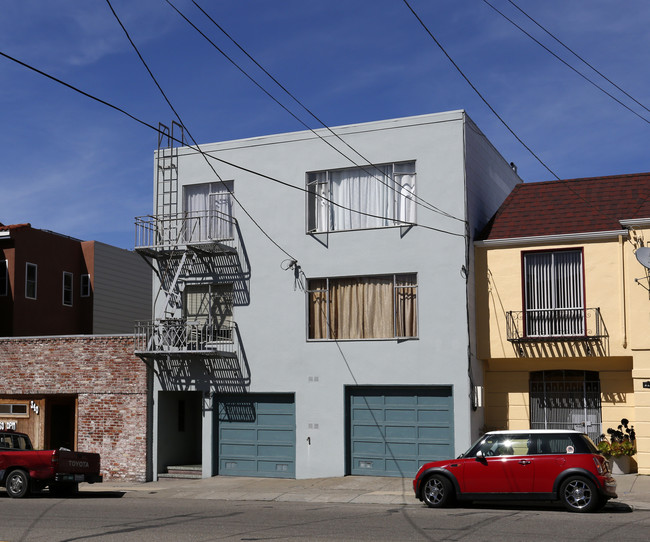 330 Taraval St in San Francisco, CA - Building Photo - Building Photo