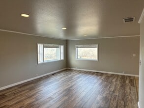 9333 US-212 in Joliet, MT - Building Photo - Building Photo