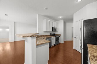 6815 Kinsale Ln in Powell, OH - Building Photo - Building Photo