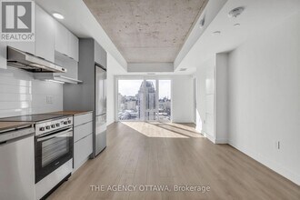 199-1199 Rideau St in Ottawa, ON - Building Photo - Building Photo
