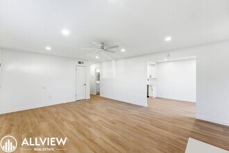 16781 Bardon Ln in Huntington Beach, CA - Building Photo - Building Photo