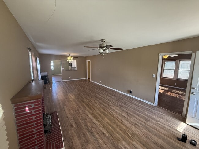 804 E 6th in Ada, OK - Building Photo - Building Photo