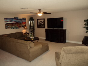457 Mesa Blvd, Unit 201 in Mesquite, NV - Foto de edificio - Building Photo