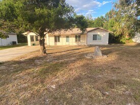228 Plumosa Rd in Debary, FL - Building Photo