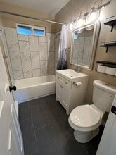 1029 SE 196th Ave in Portland, OR - Building Photo - Building Photo