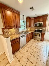 205 Cloverdale Ct in Nashville, TN - Building Photo - Building Photo