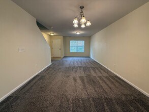 8506 Quarton Dr in Raleigh, NC - Building Photo - Building Photo