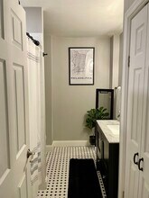 1702 W Girard Ave, Unit 1 in Philadelphia, PA - Building Photo - Building Photo