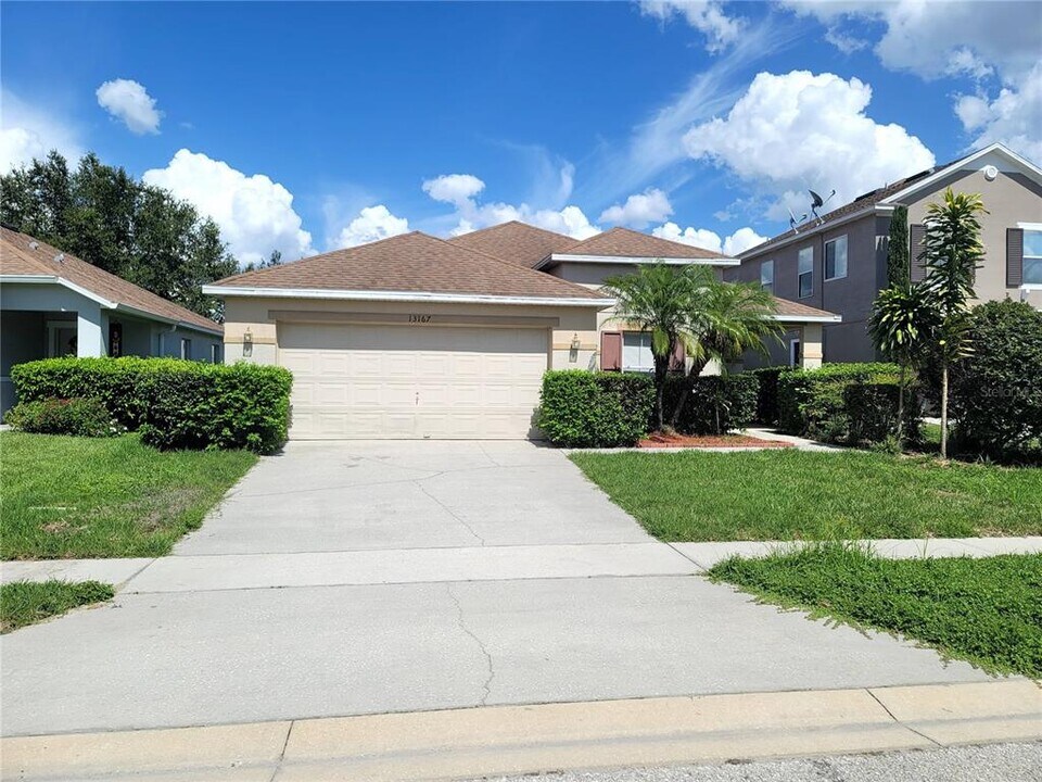 13167 Oulton Cir in Orlando, FL - Building Photo