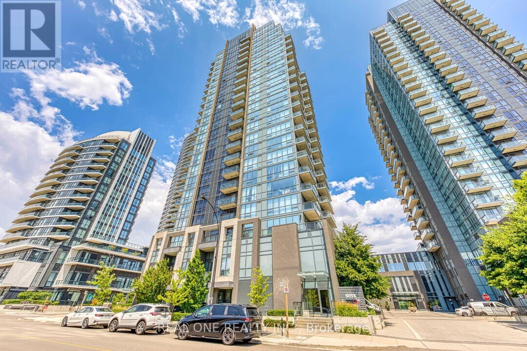 5033-5033 Four Springs Ave in Mississauga, ON - Building Photo
