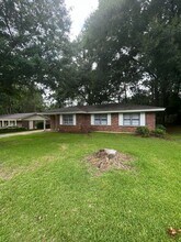 3825 Fairfield Dr in Montgomery, AL - Building Photo - Building Photo