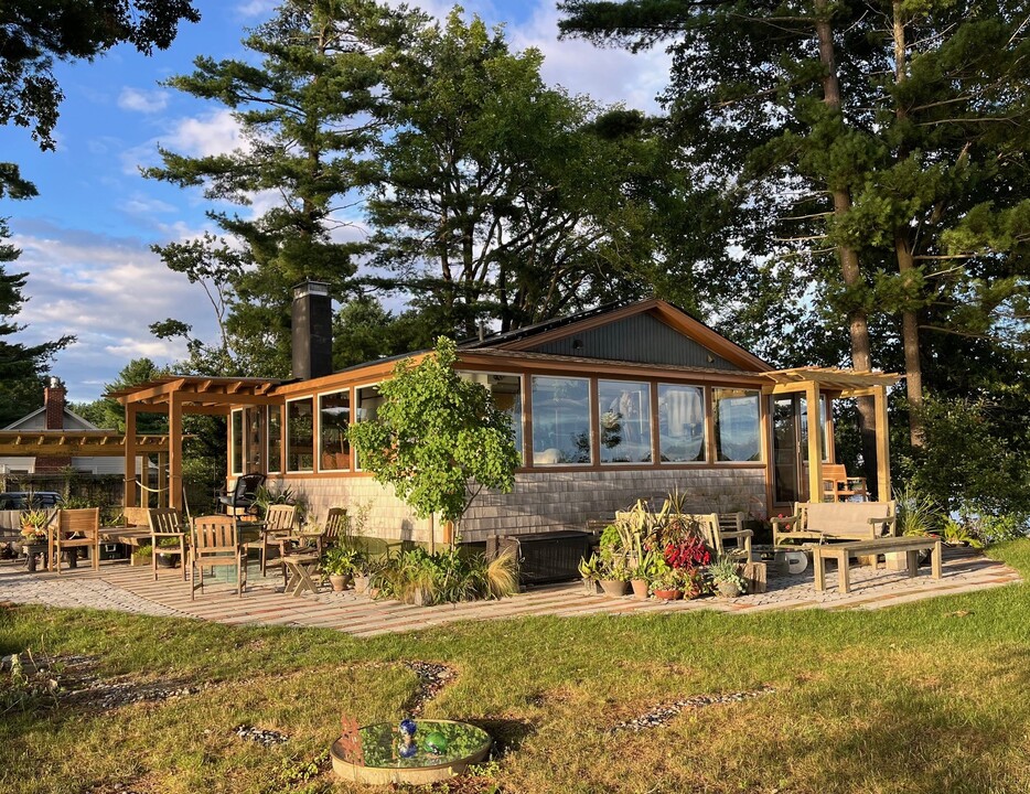 46 Rogers Pt Dr in Eliot, ME - Building Photo