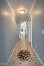 3216 SW 7th Pl in Cape Coral, FL - Foto de edificio - Building Photo