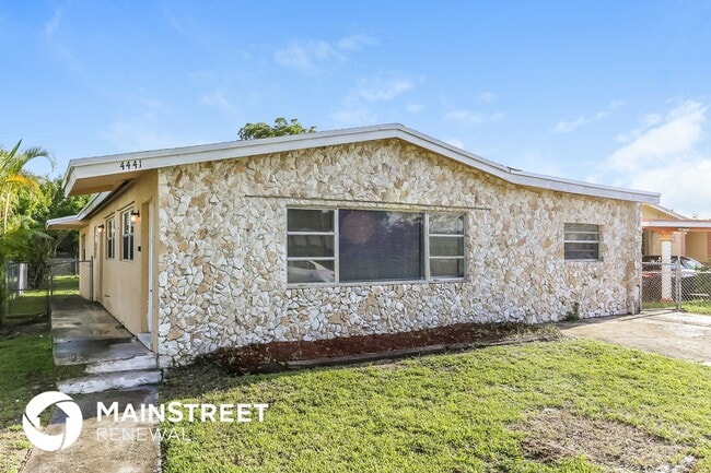 property at 4441 SW 18th St