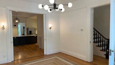 130 Chestnut St in Albany, NY - Building Photo - Building Photo