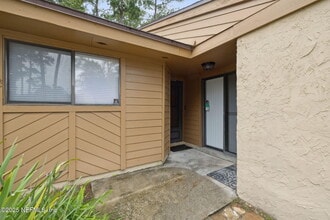 85 Debarry Ave in Orange Park, FL - Foto de edificio - Building Photo