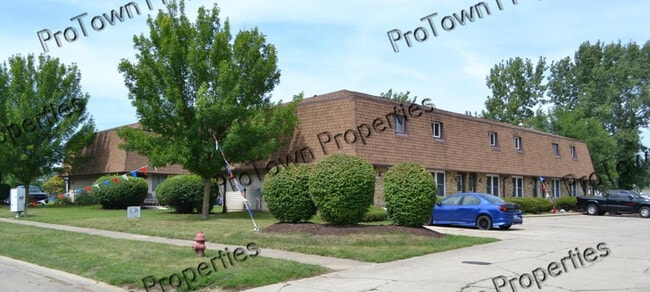 property at 654 Meadowood Ln