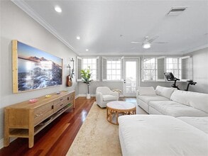 1468 Harbour Walk Rd in Tampa, FL - Building Photo - Building Photo