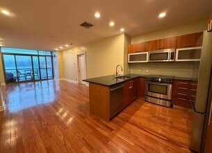 8125 River Rd in North Bergen, NJ - Building Photo - Building Photo