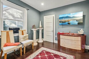 4415 Bradley Ln in Chevy Chase, MD - Building Photo