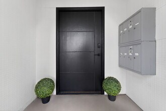 The Mulberry in San Antonio, TX - Building Photo - Building Photo