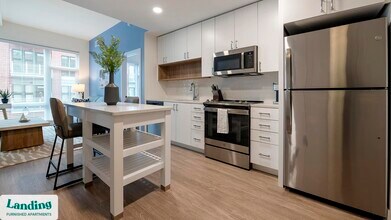 1215 N Fayette St in Alexandria, VA - Foto de edificio - Building Photo