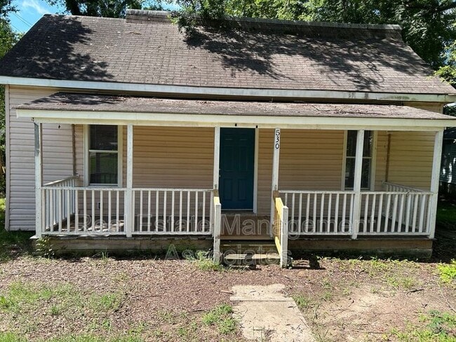 property at 530 E Solomon St