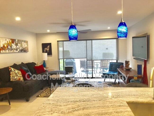 1111 Ramon Rd in Palm Springs, CA - Building Photo - Building Photo