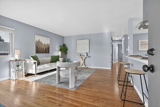 2615 Henry Ave in Pinole, CA - Foto de edificio - Building Photo