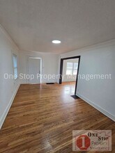 1813 E 85th St in Kansas City, MO - Building Photo - Building Photo