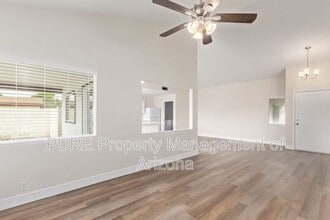 3915 W Thunderbird Rd in Phoenix, AZ - Building Photo - Building Photo