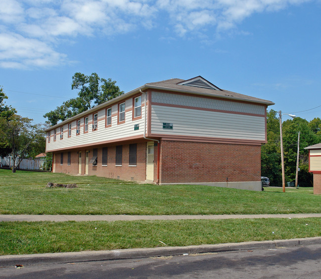 Hilltop Homes in Dayton, OH - Building Photo - Building Photo