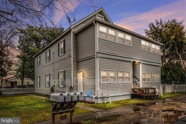 property at 961 Bryant Ave