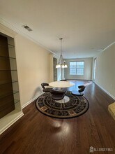 40 Azalea Dr in Old Bridge, NJ - Building Photo - Building Photo