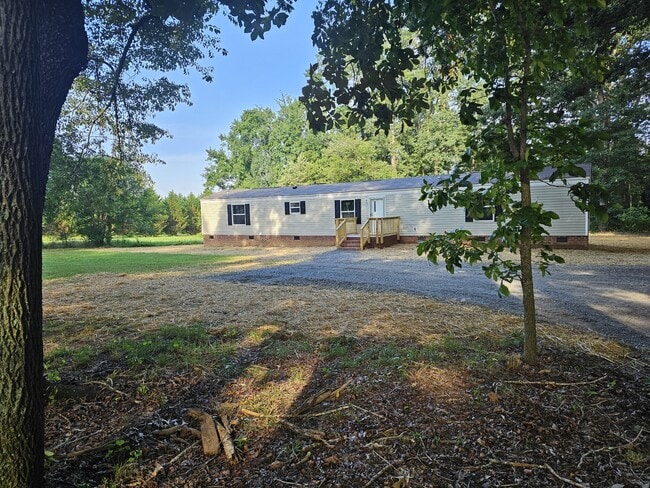 property at 1107 Baxter Rd