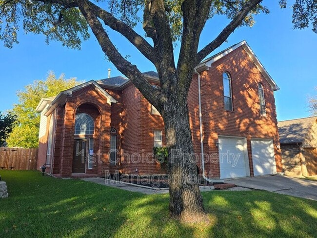 4805 Misty Ridge Dr in Fort Worth, TX - Building Photo - Building Photo