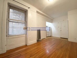 936 West End Ave in New York, NY - Building Photo - Building Photo