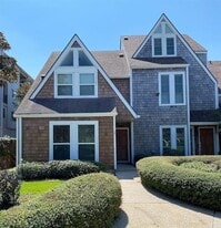 2 Mariners Cv N in New Orleans, LA - Building Photo