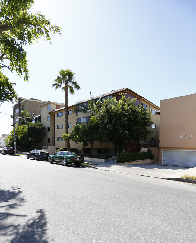 3970 Ingraham St in Los Angeles, CA - Building Photo - Building Photo