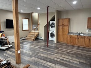 3 Hinckley Rd in Fairfield, ME - Building Photo - Building Photo