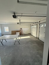 4 Mellow Hill in Sidney, ME - Building Photo - Building Photo