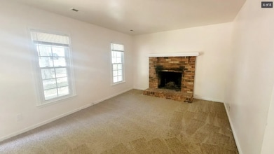 9305 Fox Run Dr in Richmond, VA - Building Photo - Building Photo