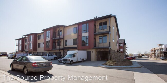 2715 Iowa Dr-Unit -Apt 202 in Fort Collins, CO - Foto de edificio - Building Photo